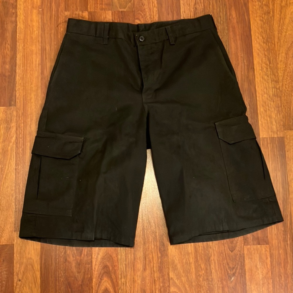 Dickies Black Cargo Shorts - 32waist